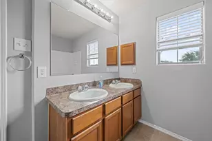 9002 Kerry Prairie Ln, Richmond, TX 77407 - Photo 13