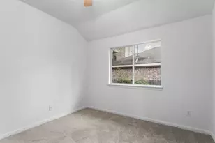 4908 Summer Rain Dr, Conroe, TX 77303 - Photo 13