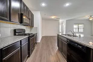 12326 Sabine Point Dr, Humble, TX 77346 - Photo 21