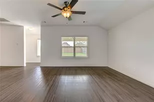 12326 Sabine Point Dr, Humble, TX 77346 - Photo 13