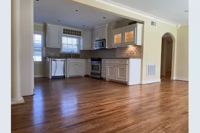1750 Wroxton Court, Houston, TX 77005 - Photo 3