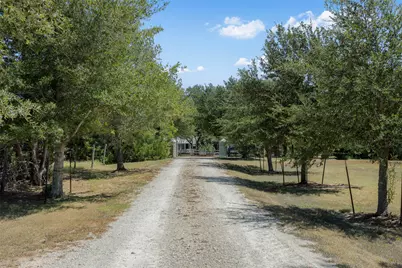 6219 Andreas Road, Round Top, TX 78954 - Photo 5