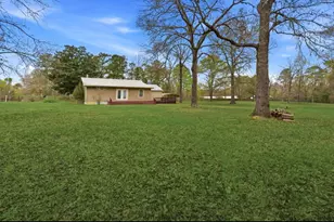 402 Anderson Rd, Livingston, TX 77351 - Photo 17