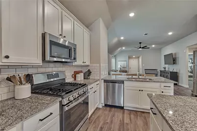 941 Oak Mist Lane, Magnolia, TX 77354 - Photo 15