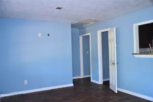 161 Woodman Dr, Cleveland, TX 77328 - Photo 5