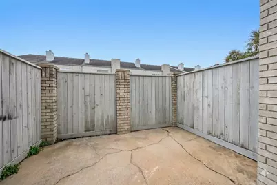 338 Wilcrest Dr Drive #338, Houston, TX 77042 - Photo 17