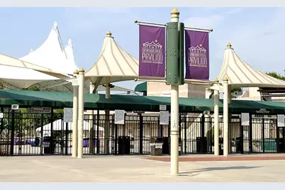 110 N Valley Oaks Circle, The Woodlands, TX 77382 - Photo 29