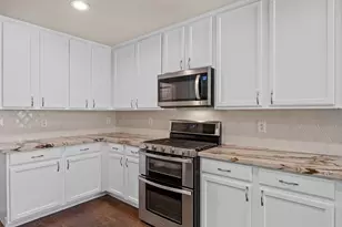 3806 Parry Field Ct, Pearland, TX 77584 - Photo 17