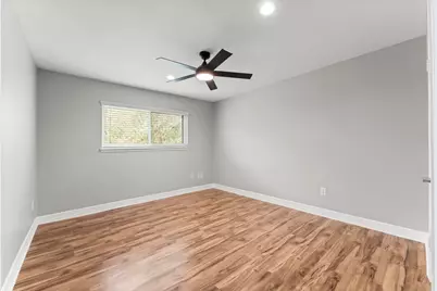 13346 Trail Hollow Drive #3346, Houston, TX 77079 - Photo 23