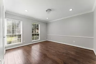 13346 Trail Hollow Dr, Houston, TX 77079 - Photo 7