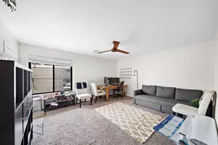 3018 Baldwin St, Houston, TX 77006 - Photo 13