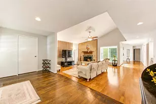 3155 Hazel Park Dr, Houston, TX 77082 - Photo 35