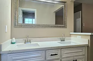 4231 Southchase Ln, Houston, TX 77014 - Photo 19