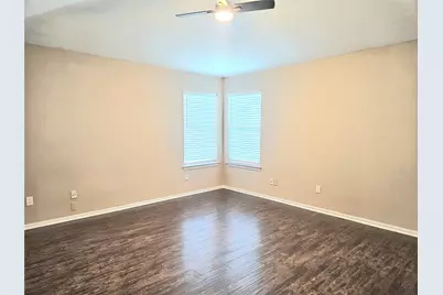 4231 Southchase Lane, Houston, TX 77014 - Photo 15