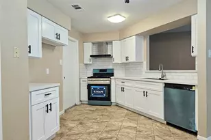 4231 Southchase Ln, Houston, TX 77014 - Photo 5