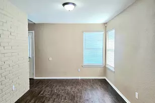 4231 Southchase Ln, Houston, TX 77014 - Photo 11