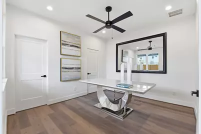 7710 Earl Rudder Way, Houston, TX 77055 - Photo 33