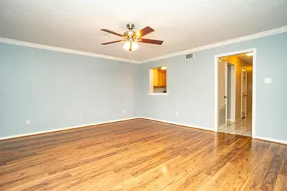 11525 Burdine Street #403, Houston, TX 77035 - Photo 3