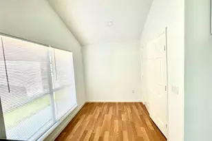 2023 Mustang Springs Dr, Missouri City, TX 77459 - Photo 5