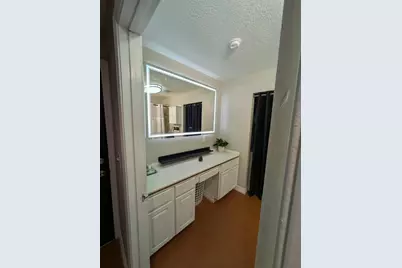 19934 Lowe, New Caney, TX 77357 - Photo 9