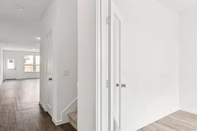 1009 S Oakhurst Drive, Dayton, TX 77535 - Photo 17