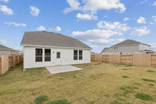 1009 S Oakhurst Dr, Dayton, TX 77535 - Photo 27