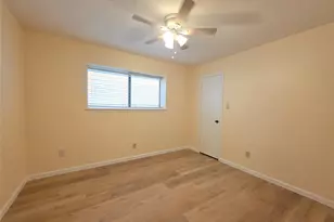 618 S Frazier St, Conroe, TX 77301 - Photo 7