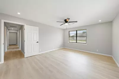 4356 Phlox Street, Houston, TX 77051 - Photo 17