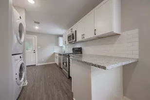 1206 E 33rd St, Houston, TX 77022 - Photo 15