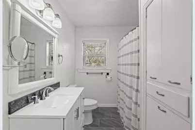 2406 Oaklawn Drive, La Marque, TX 77568 - Photo 9