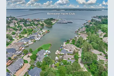 33 Winthrop Harbor N, Montgomery, TX 77356 - Photo 1