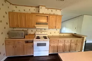 8 Lakeview Dr, Huntsville, TX 77320 - Photo 15