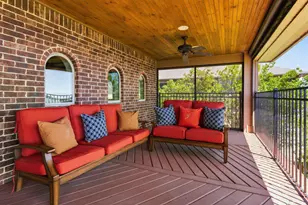8506 San Juanico St, Houston, TX 77044 - Photo 39