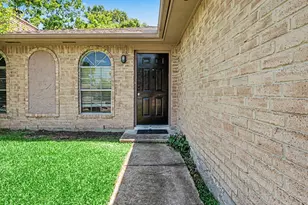 11410 Dew Arbor St, Houston, TX 77067 - Photo 3