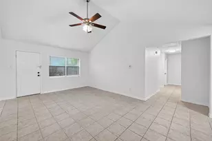 12818 Westella Dr, Houston, TX 77077 - Photo 11