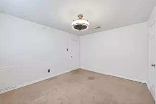 12818 Westella Dr, Houston, TX 77077 - Photo 35