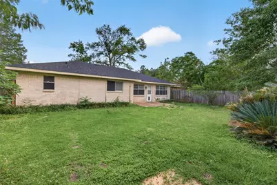 12818 Westella Drive, Houston, TX 77077 - Photo 39