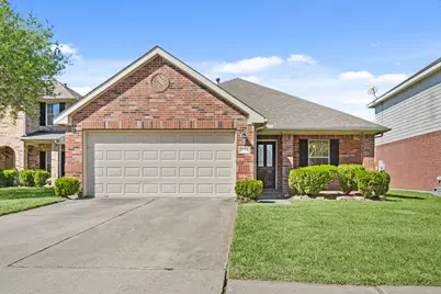 2134 Vermillion Oak Street, Fresno, TX 77545 - Photo 1