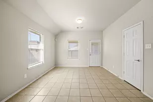 2134 Vermillion Oak St, Fresno, TX 77545 - Photo 11