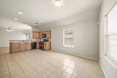 2134 Vermillion Oak Street, Fresno, TX 77545 - Photo 7