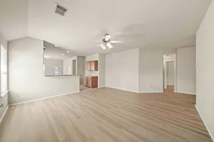 2134 Vermillion Oak St, Fresno, TX 77545 - Photo 9