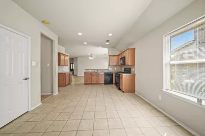 2134 Vermillion Oak Street, Fresno, TX 77545 - Photo 11