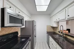 2220 Bering Dr, Houston, TX 77057 - Photo 21