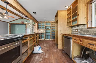 12163 Oak Leaf Rd, Conroe, TX 77303 - Photo 19