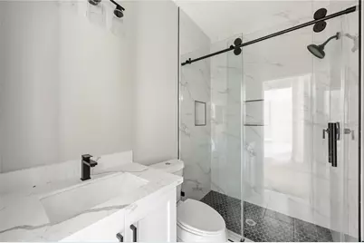 7012 Duan Street, Houston, TX 77022 - Photo 11