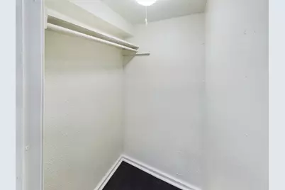 605 Enid 1/2 2 Street, Houston, TX 77009 - Photo 5