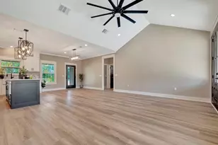 537 C C Rd, Diboll, TX 75941 - Photo 5