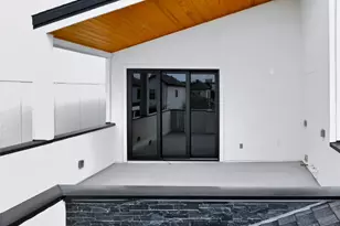 317 Palmer St, Houston, TX 77003 - Photo 39