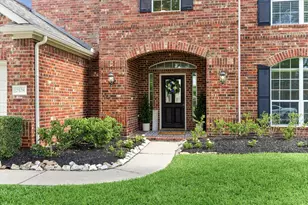 2528 Attwater Way, League City, TX 77573 - Photo 3