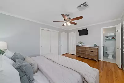 2127 Lazybrook Drive, Houston, TX 77008 - Photo 17
